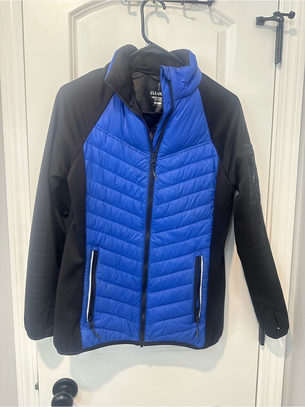 Women’s Blue & Black Quilted Hybrid Jacket